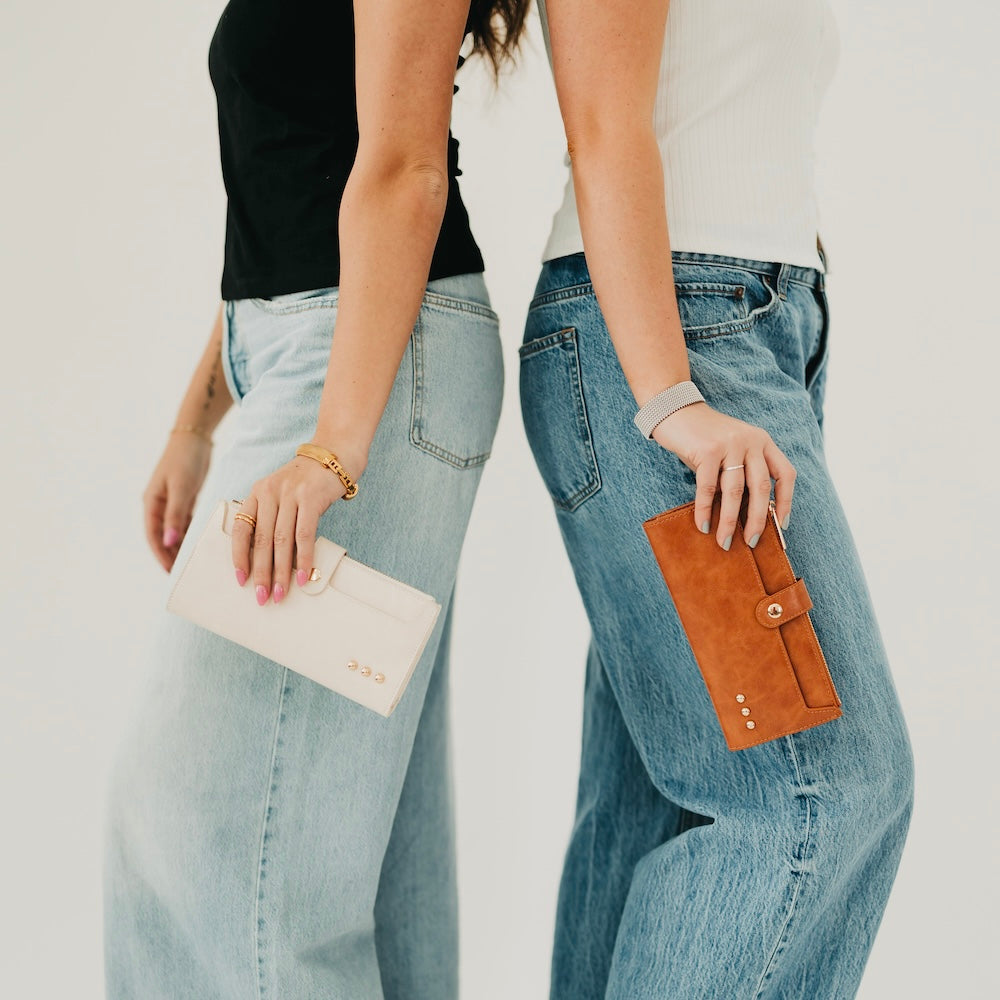 Essentials Carryall Wallet